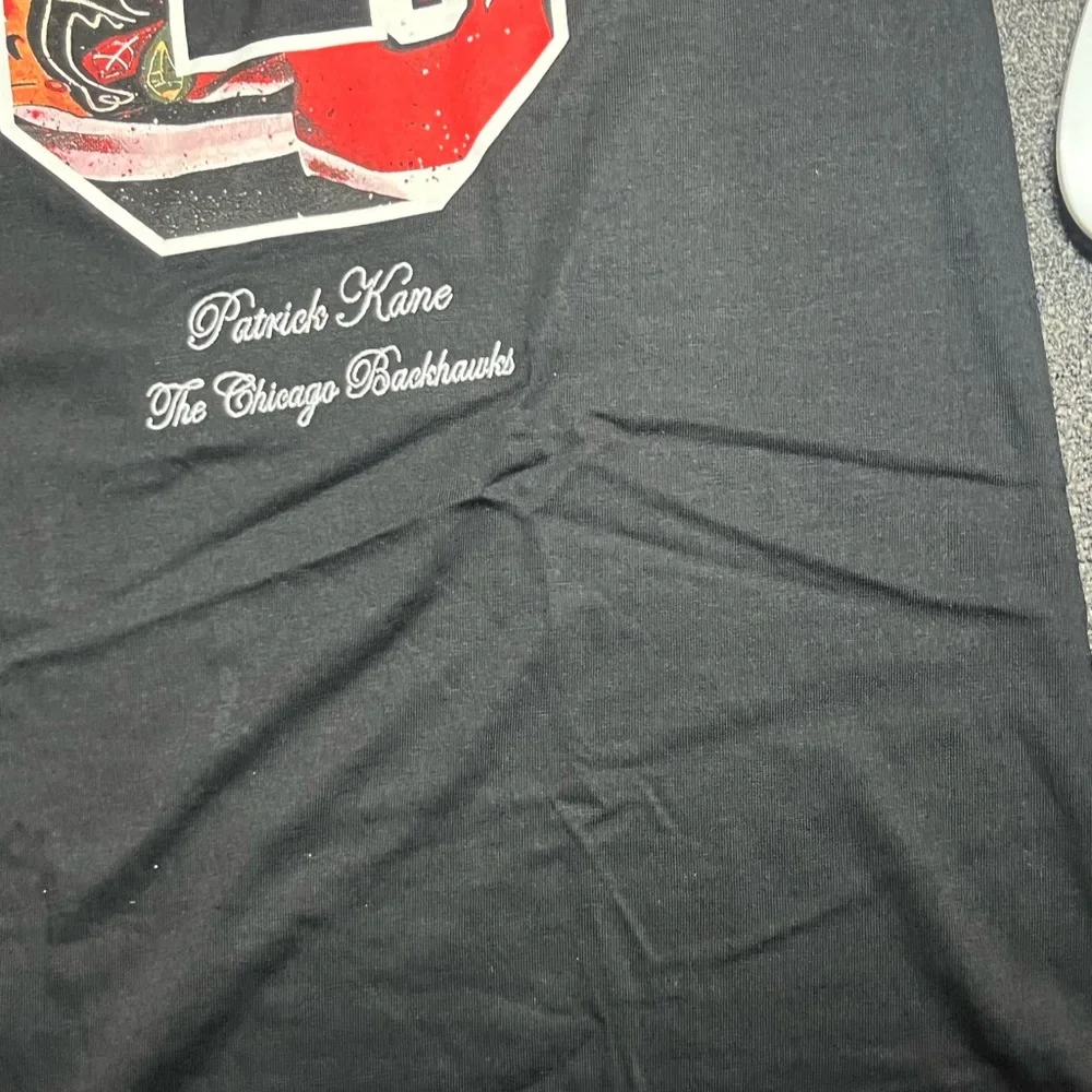 NWT Chicago Neighborhood Collection Chicago Blackhawks Patrick Kane Size L - Picture 7 of 15